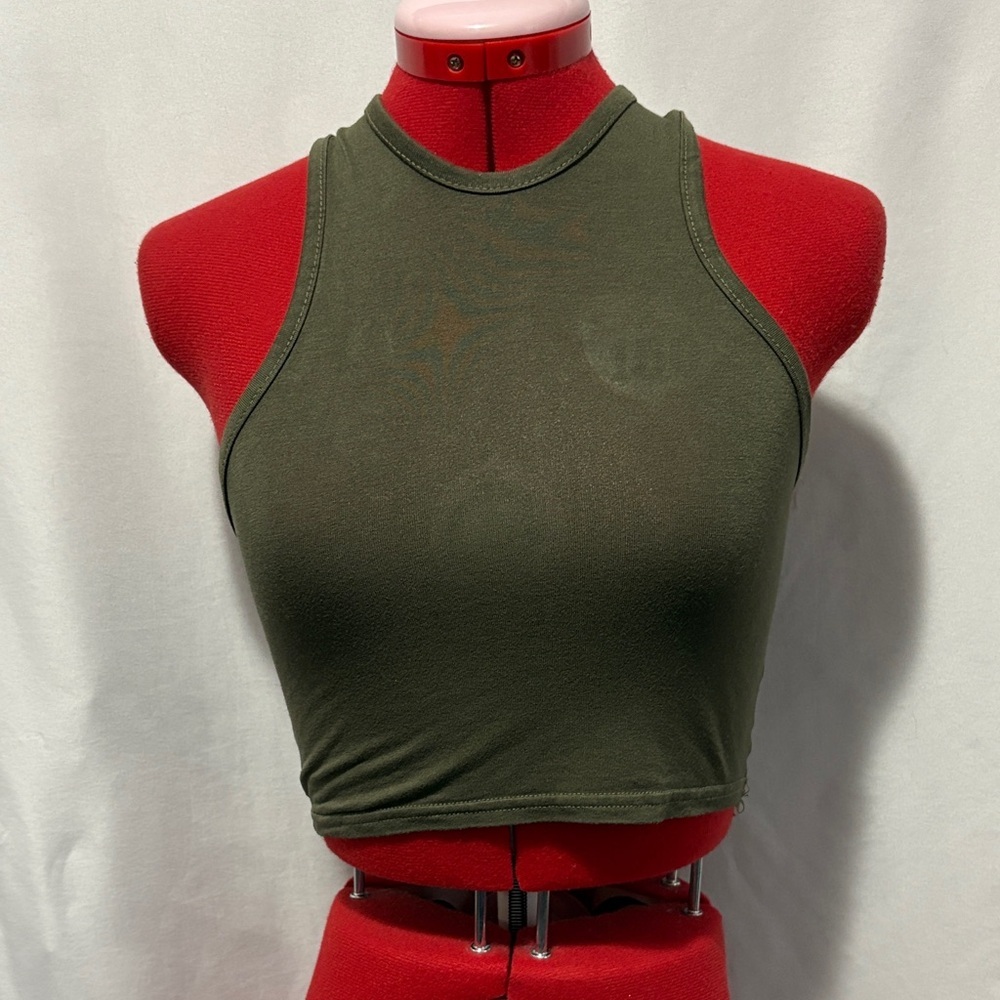 PrettyLittleThing Dark Green High Neck Crop Top SM41